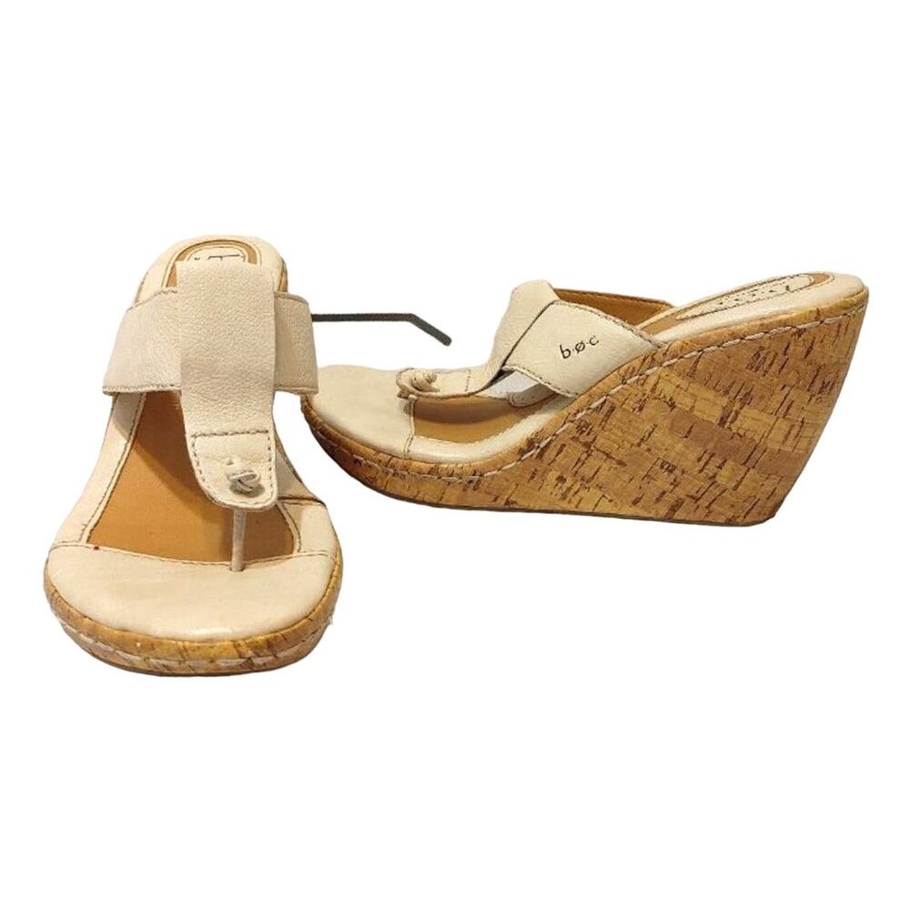 B.O.C Cork Wedge Heel Thong Slip On Sandals White Leather Womens Size US 8 EU 39